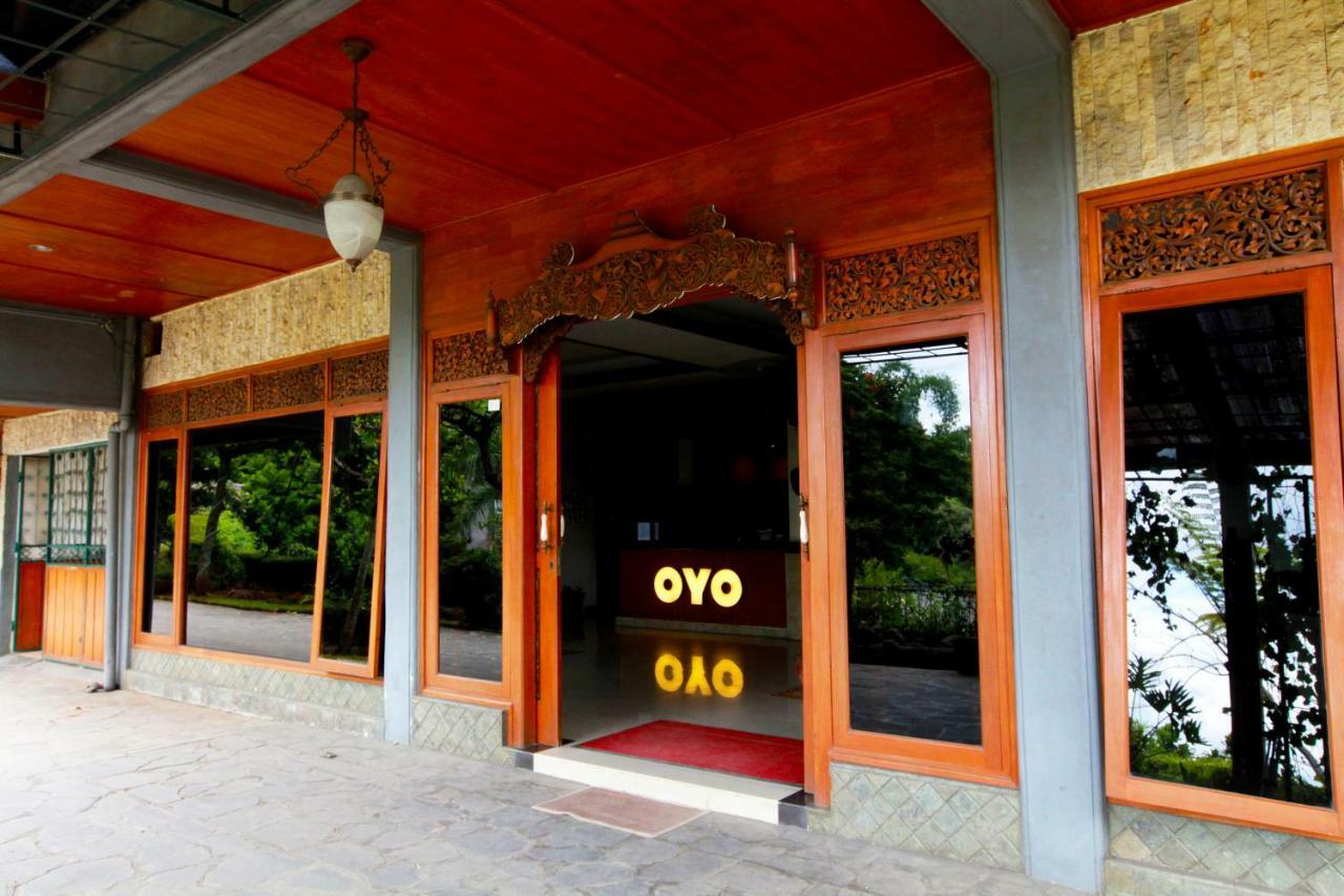 باندونج Oyo 510 Wisma Joglo Hotel المظهر الخارجي الصورة